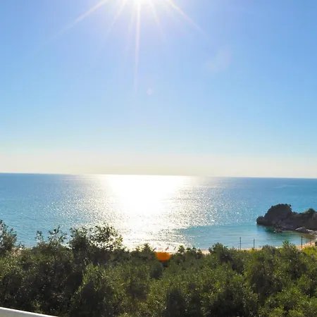 Appartement With Sea View And Pool - Corfu