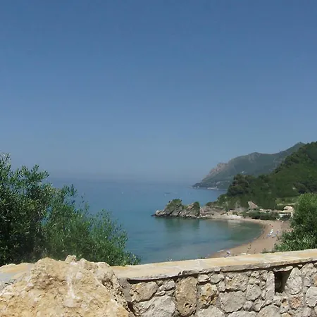 With Sea View And Pool - Corfu *