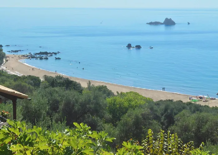 With Sea View And Pool - Corfu 佩雷卡斯