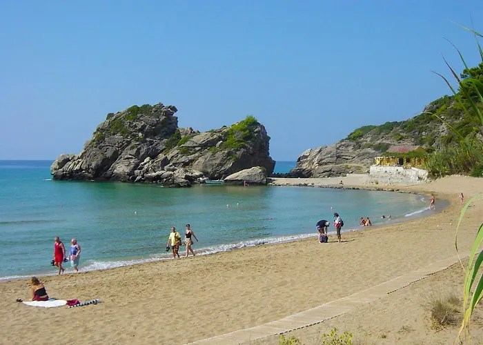 With Sea View And Pool - Corfu 佩雷卡斯