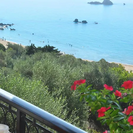 With Sea View And Pool - Corfu アパート *